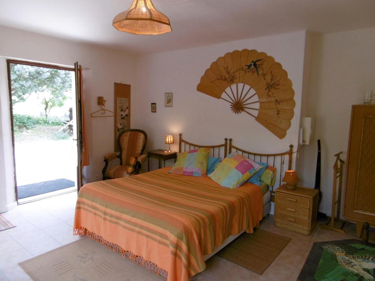 Bed and Breakfast Le Val Leron Valaurie Экстерьер фото